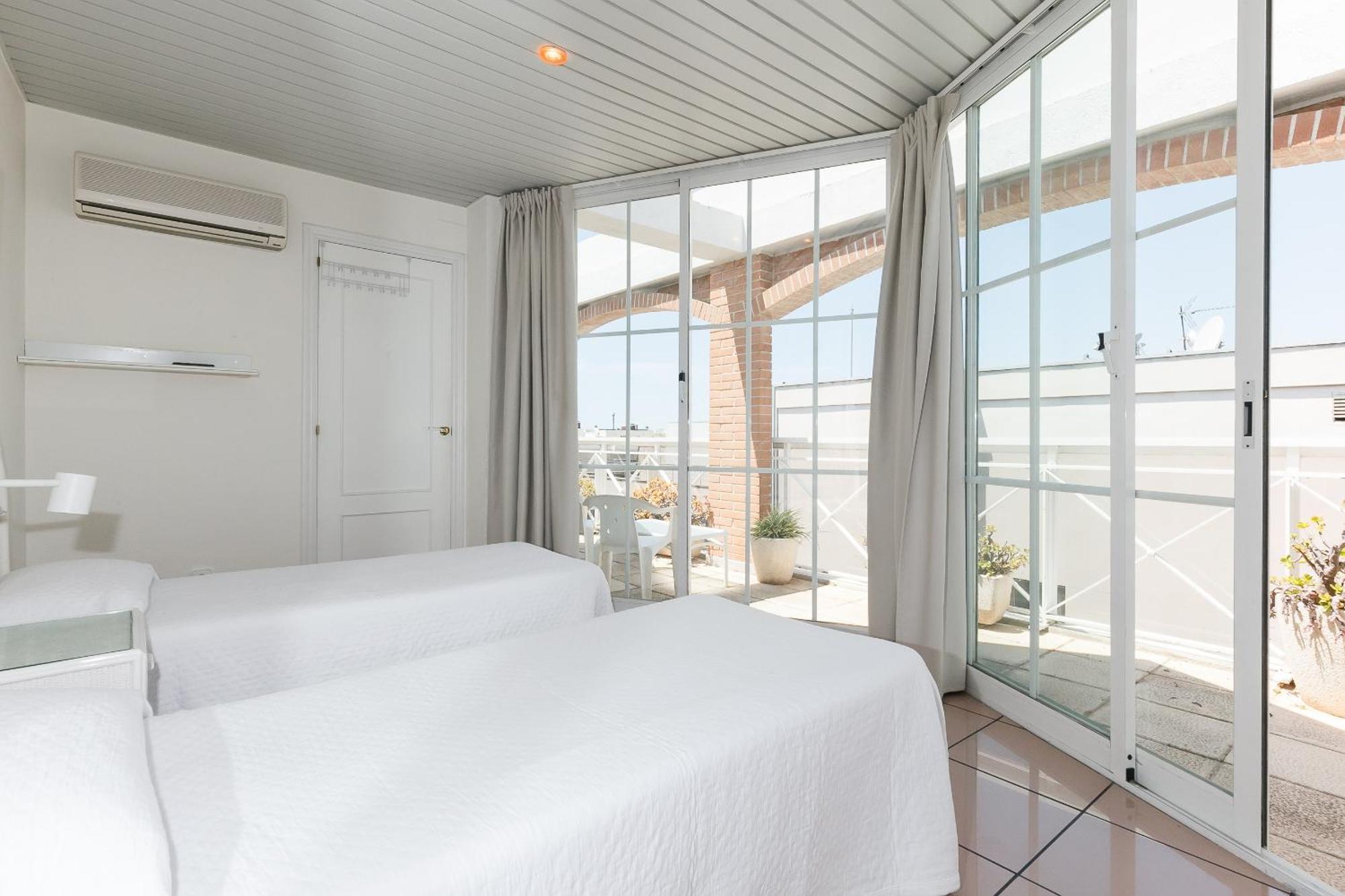 Uhc Center Apartments Salou Zimmer foto